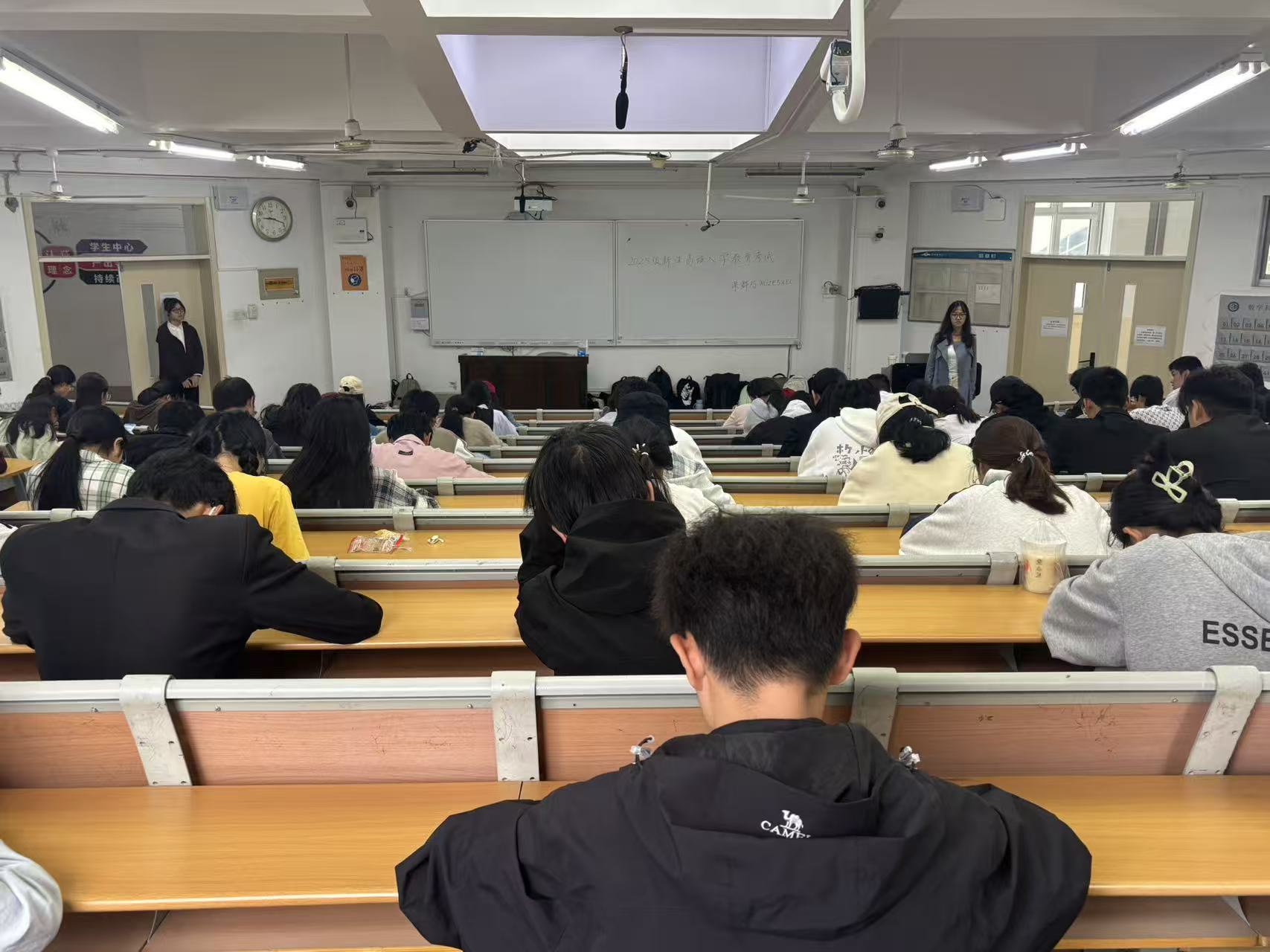 太阳集团tcy8722
